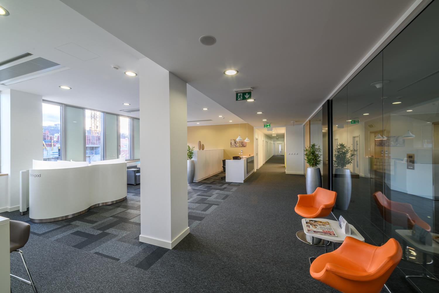 /uploads/posts/ca2c17b75ba6de987c05db5b24f4b9587b36053b/images/River Garden II_III_kancelare Regus_foto_01.jpg